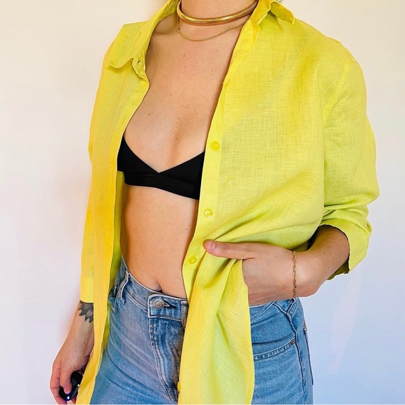 100% Linen Key Lime Button Down - Picture 2 of 4